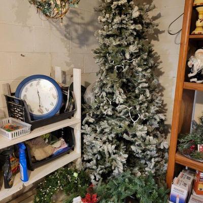 Flocked Tree