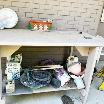 Potting table 