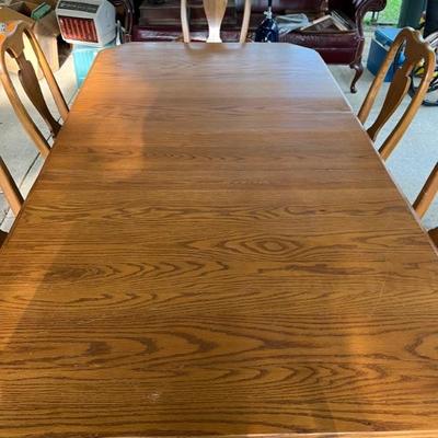 Oak dining table w/6 oak/upholstered chairs $550