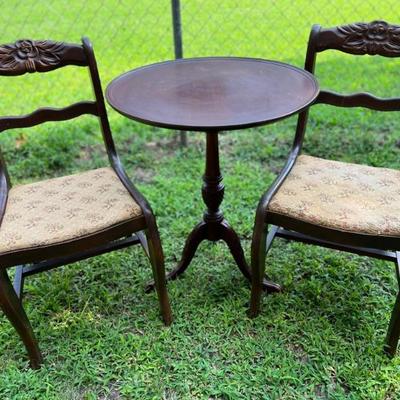 Chairs $19 each
Table $35 SOLD