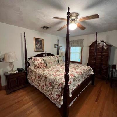 American Drew carved rice poster bed King $895