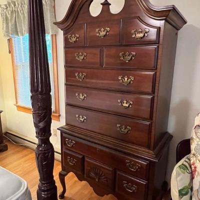 American Drew highboy $495