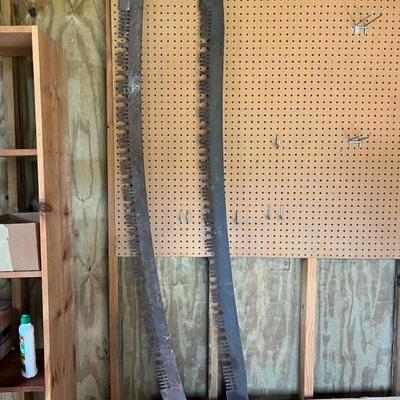 2 man saw $95 each