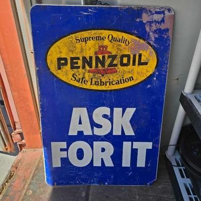 #8018 • Pennzoil Metal Sign
