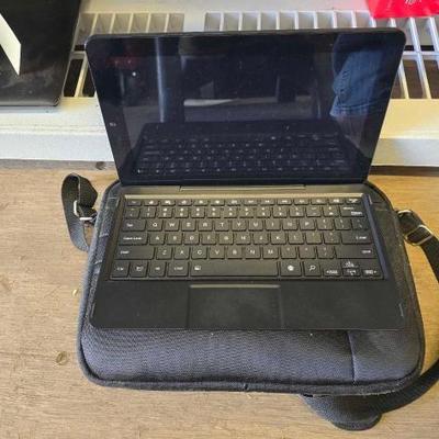 #8044 • RCA 2-In-1 Tablet with Samsonite Case and Charging Cord
