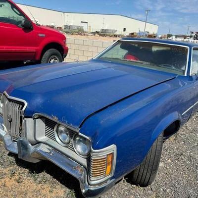#240 • 1972 Mercedes
