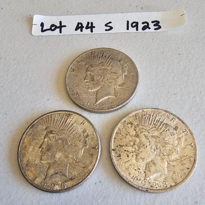 https://levyestateservices.hibid.com/auctions