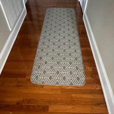 grey runner