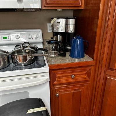 Cuisinart coffee maker and expresso maker