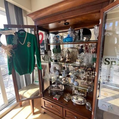 Display Cabinet 
