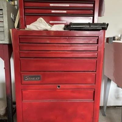 Lot 158 | Vtg Task Force Snap-On Tool Box & Contents
