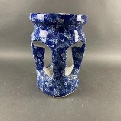 Lot 255 | Vtg Nantucket Cobalt Blue & White Garden Stool
