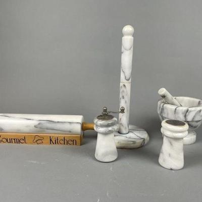 Lot 93 | Marble Kitchen Utensils
