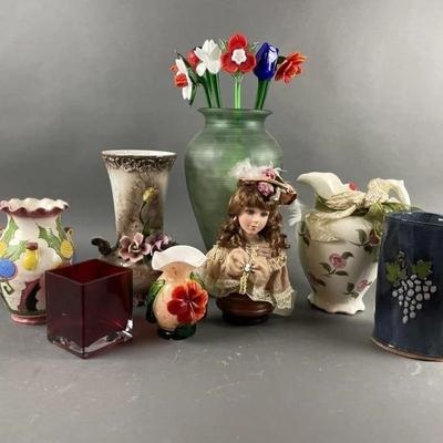 Lot 262 | Vtg Art Glass Flowers, Vases & More!
