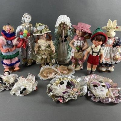 Lot 247 | Vtg Little Girls & Boyd’s Tiffany Doll & More!
