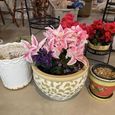 Lot 191 | Flower Pots & More
