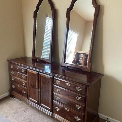 Lot 140 | American Drew Dresser With Mirrors
