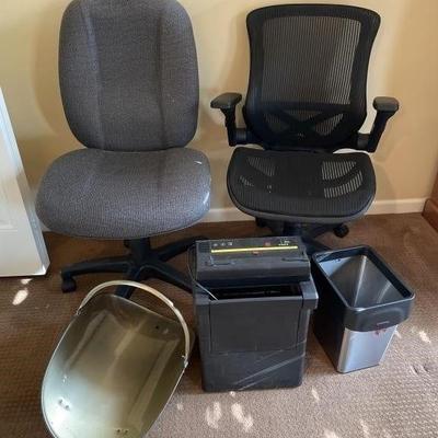 Lot 143 | Rolling Office Chairs and More
