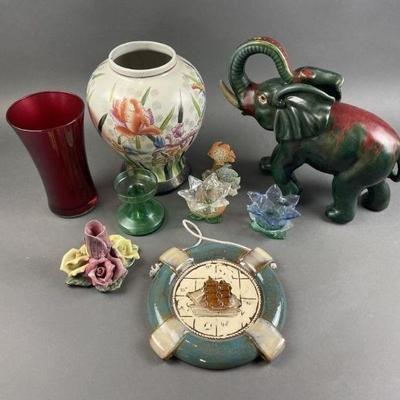 Lot 85 | Vtg Capodimonte Bud Vase & More!
