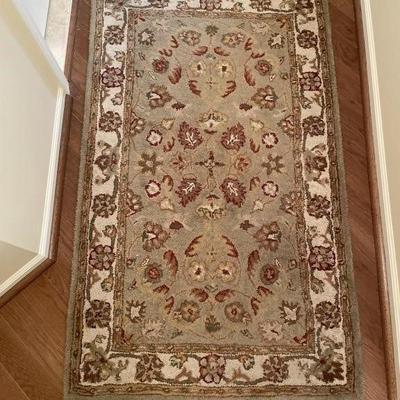 Lot 141 | Vtg Accent Rug
