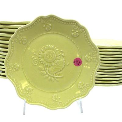 28 VERA BRADLEY YELLOW SUNFLOWER PLATES 