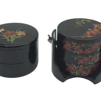 2 VINTAGE BLACK LACQUER JAPANESE BENTO BOXES AND CARRIER