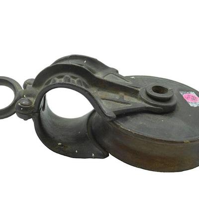 LARGE ANTIQUE CAST IRON & WOOD PULLEY