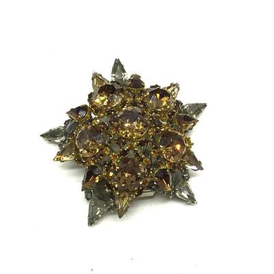LARGE VINTAGE FRENCH DESIGNER DOMED FUR CLIP