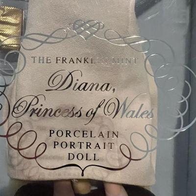 Diana Princess of wales porcelain portrait doll