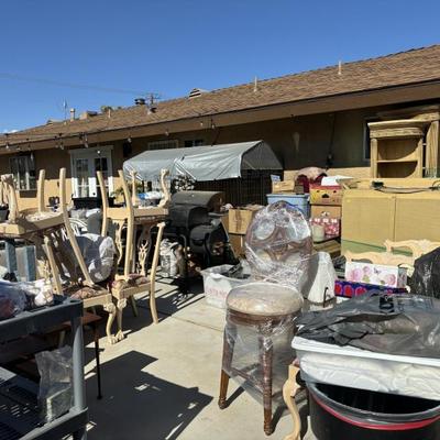 Estate sale photo