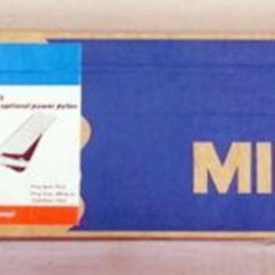 1176	VINTAGE WOOD MODEL AIRPLANE KIT, MIDWEST PRODUCTS *LIL T* R/C AIRPLANE
