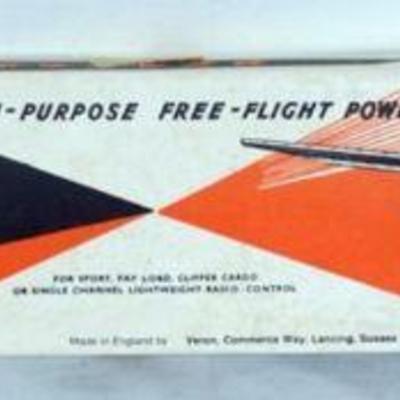 1047	VINTAGE WOOD MODEL AIRPLANE KIT, VERNON *DEACON*
