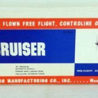 1102	VINTAGE WOOD MODEL AIRPLANE KIT, SIG MFG. CO. *PIPER SUPER CRUISER* R/C AIRPLANE
