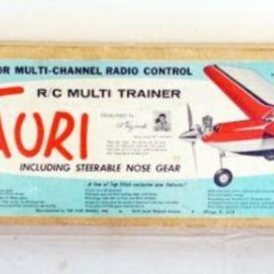 1088	VINTAGE WOOD MODEL AIRPLANE KIT, TOP FLITE *TAURI* R/C MULTI TRAINER
