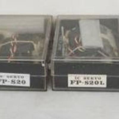 1258	VINTAGE MODEL AIRPLANE PARTS, FUTABA SERVOS FP-S20, FP-S33
