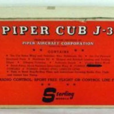 1090	VINTAGE WOOD MODEL AIRPLANE KIT, STERLING MODELS *PIPER CUB J-3* R/C AIRPLANE
