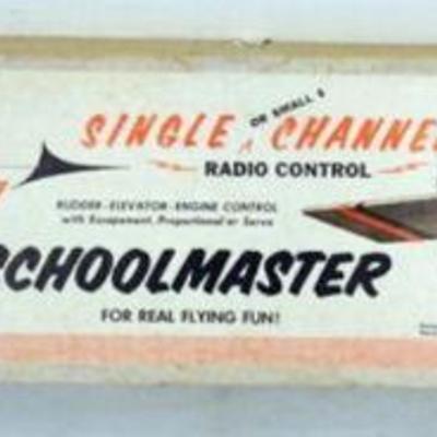 1115	VINTAGE WOOD MODEL AIRPLANE KIT, TOP FLITE *SCHOOL MASTER* R/C AIRPLANE
