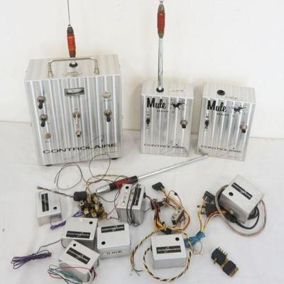 1279	VINTAGE MODEL AIRPLANE CONTROLAIRE TRANSMITTERS & RECEIVER

