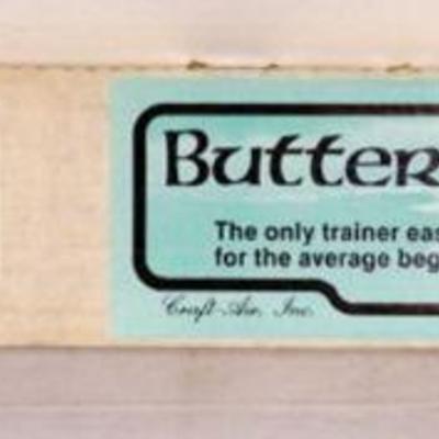 1048	VINTAGE WOOD MODEL AIRPLANE KIT, CRAFT AIR INC. *BUTTERFLY II*
