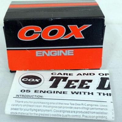 1301	VINTAGE MODEL AIRPLANE GAS ENGINE COX TEE DEE R/C 05
