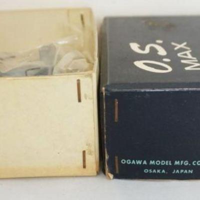 1298	VINTAGE MODEL AIRPLANE GAS ENGINE O.S. MAX H80 R/C
