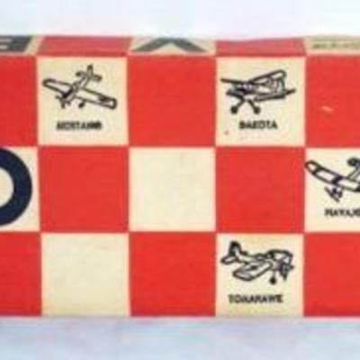 1071	VINTAGE WOOD MODEL AIRPLANE KIT, VECO *THE TAYLOR CUB* R/C AIRPLANE 
