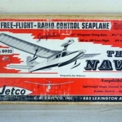 1039	VINTAGE WOOD MODEL AIRPLANE KIT, JETCO MODELS R/C SEAPLANE *THE NAVIGATOR*
