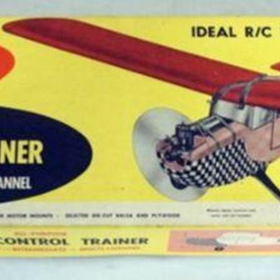 1009	VINTAGE WOOD MODEL AIRPLANE KIT, GUILLOWS *EXPLORER* GM-18
