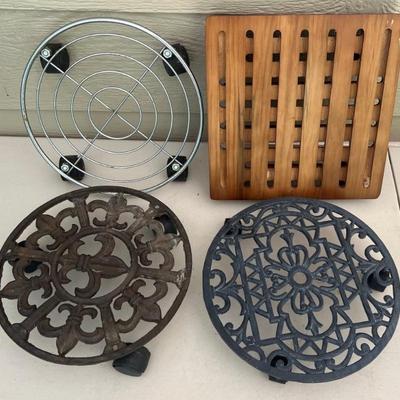 (6) Wood And Metal Rolling Plant Pot Bases