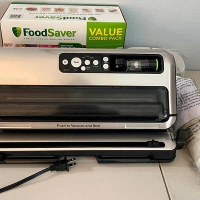 Food Saver Vacuum Saving System With Combo Pack
