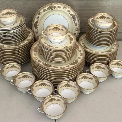 Set Of (11) Noritake Japan Goldana Dinner Plates, Bowls, Side Plates, Cups, And Saucers