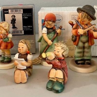 (7) Vintage M J Hummel  And Bell - Puppet Princess, Barnyard Hero, Little Fiddler, Little Sweeper, And More