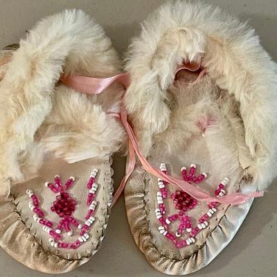 Vintage Pair Of Child's Leather And Rabbit Fur Mokasans With Seed Bead Adornment 