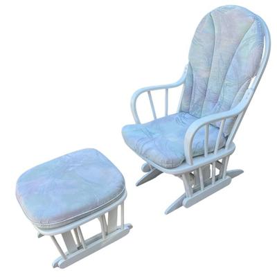 Dutailier Glide-r-motion White Rocking Glider With Cushions And Foot Rest